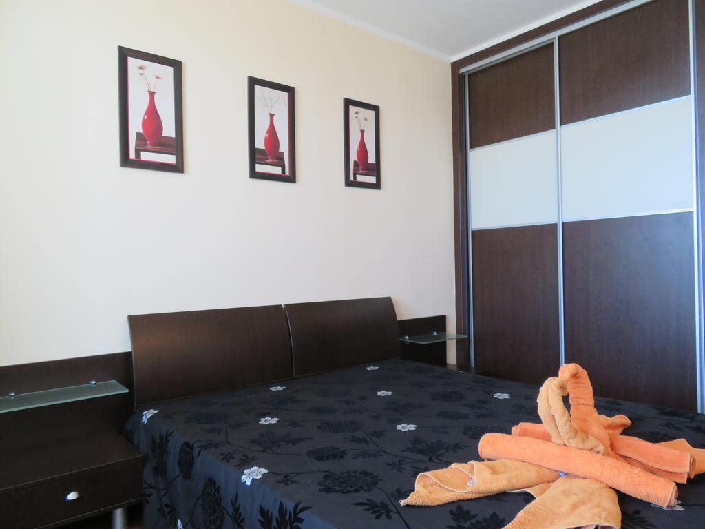 Apartments Sirena First Line - Апартаменти Сирена На Първа Линия Aranyhomok Kültér fotó
